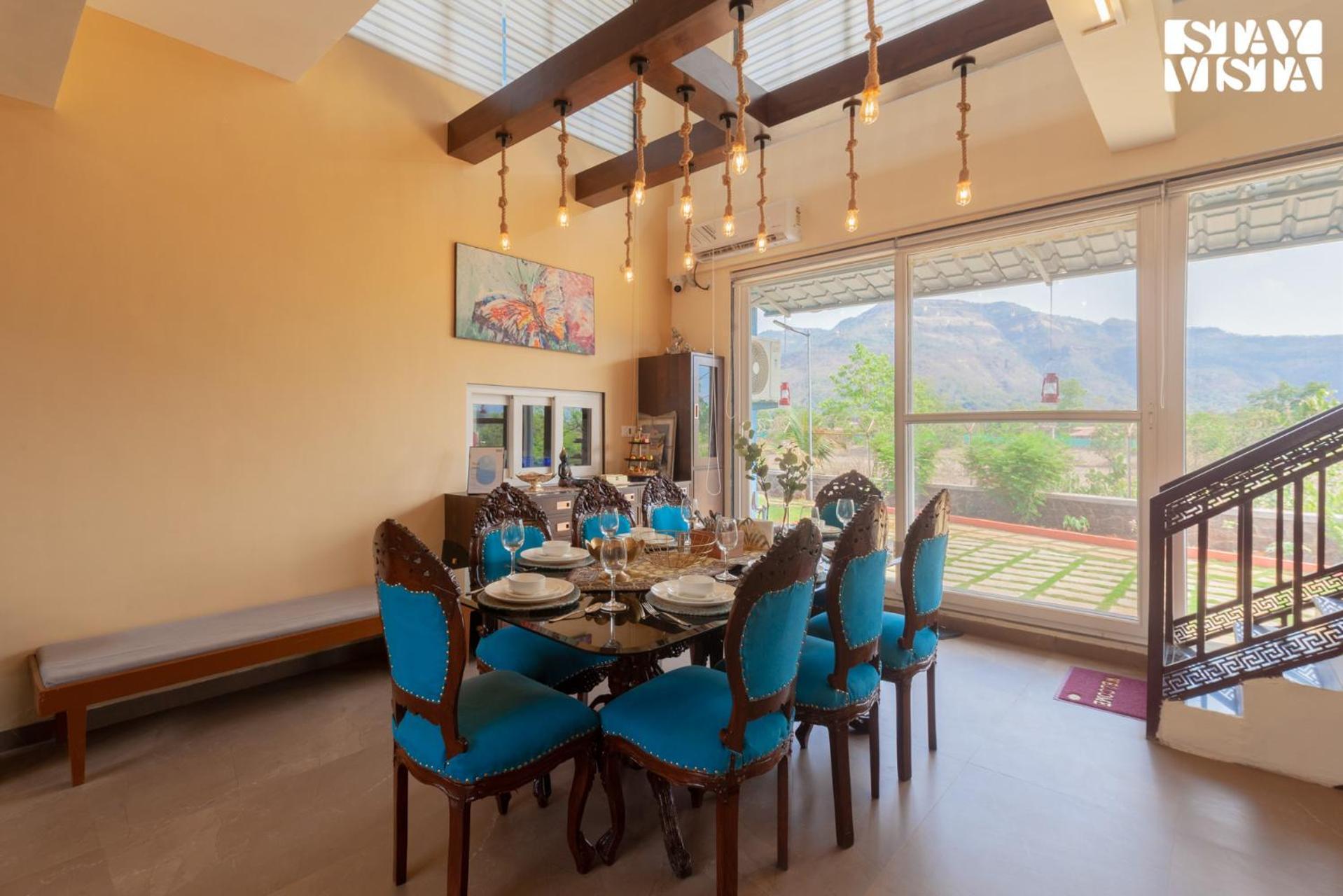 Stayvista'S Hillside Meadows - Mountainside Retreat With Farm View, Pool & Deck, Lawn & Gazebo Chinchavli Kültér fotó